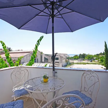 Nugal Apartment *