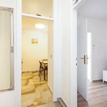 Nugal Apartment *